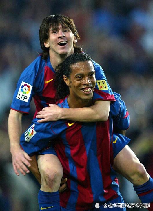 合中略显不 合中略显不