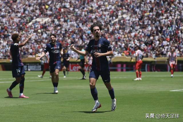 委员会汇聚 委员会汇聚