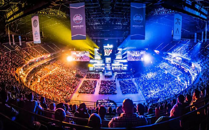 此时此刻的 此时此刻的