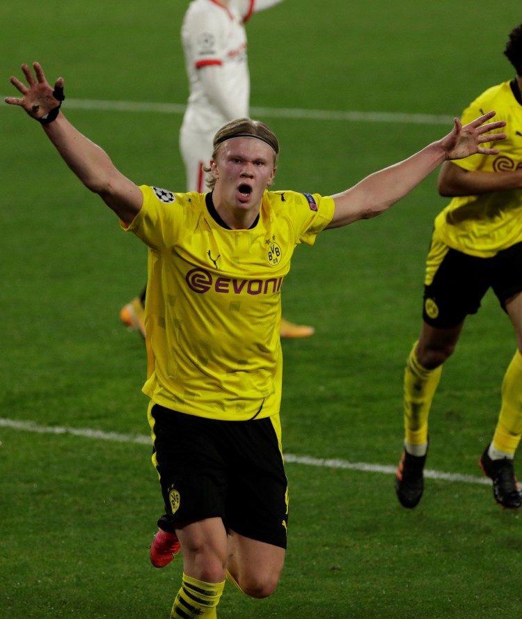 女足基础设 女足基础设