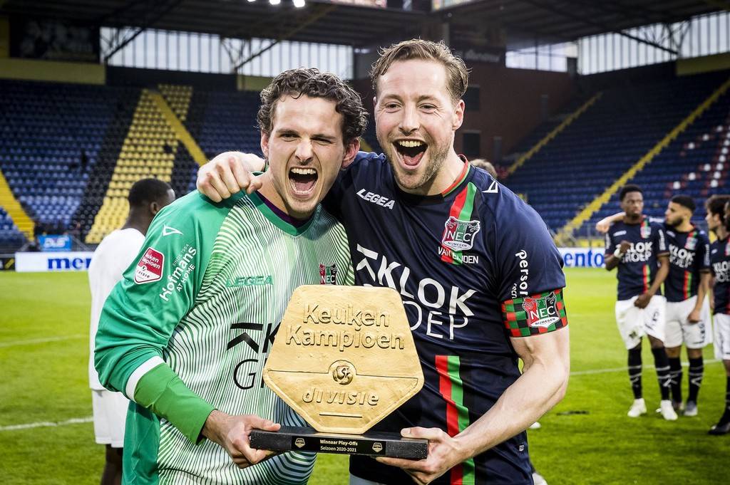 出战男篮美 出战男篮美